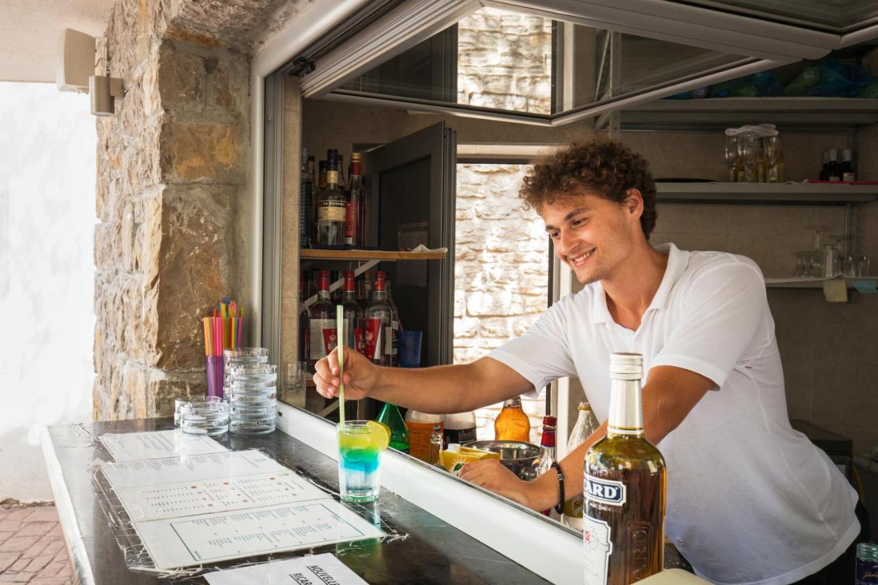 Oliva & Hotel Petrovac